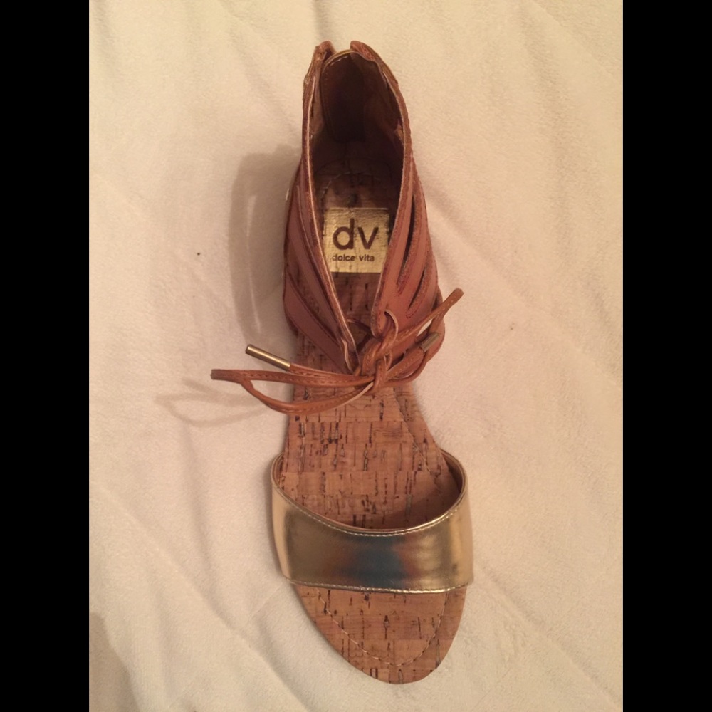 Dolce Vita Gold and Tan Sandals Sz 7.5